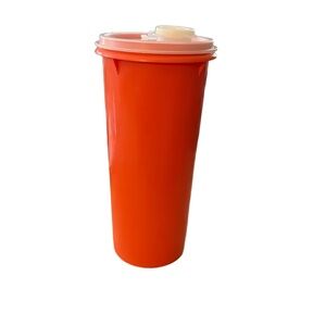 Tupperware Beverage Tumbler Size 32 Ounces Orange Vintage Flip Top Retro MCM
